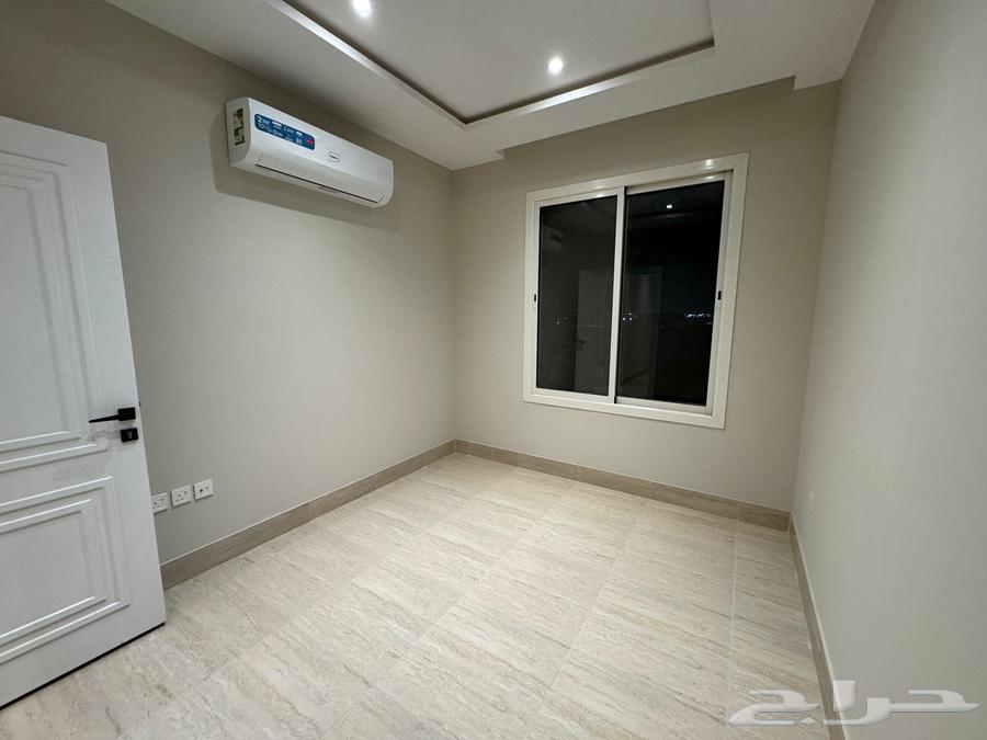 للايجار شقة فاخرة مع مسبح في حي الشبيلي 049934963013826066563112