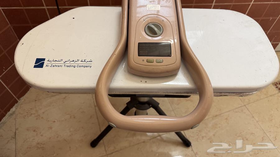 Unused clothes iron63058816190338113