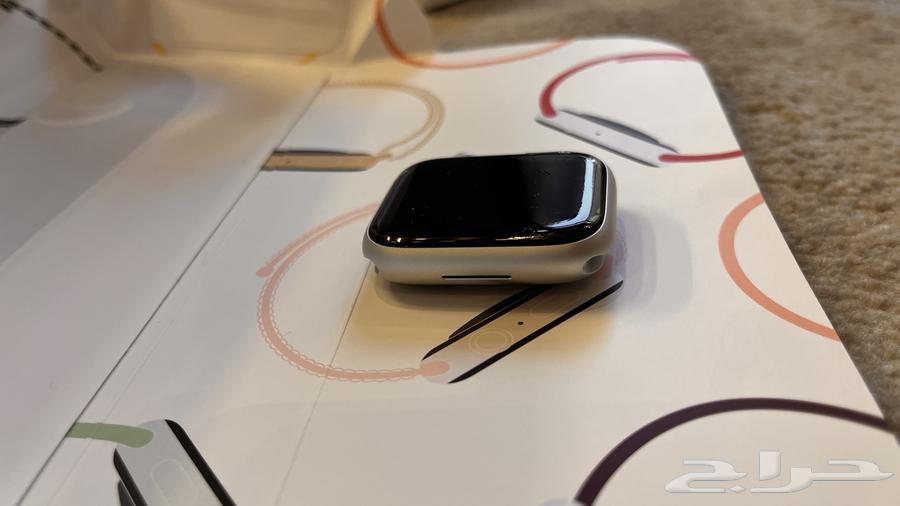 Apple Watch 963058427982594112
