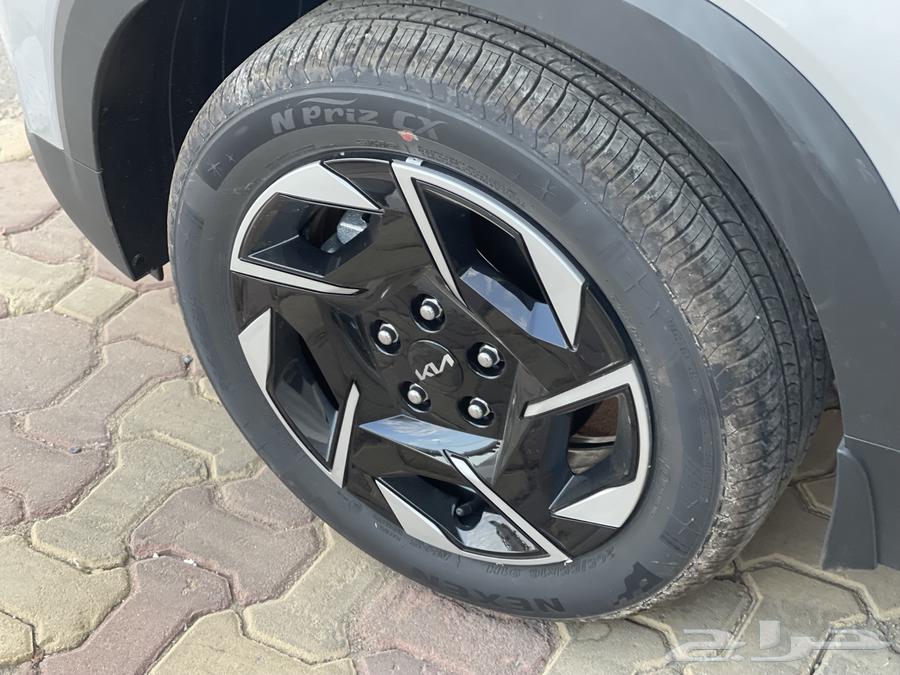 2025 Kia Sonet LX at the lowest prices63084159591041113