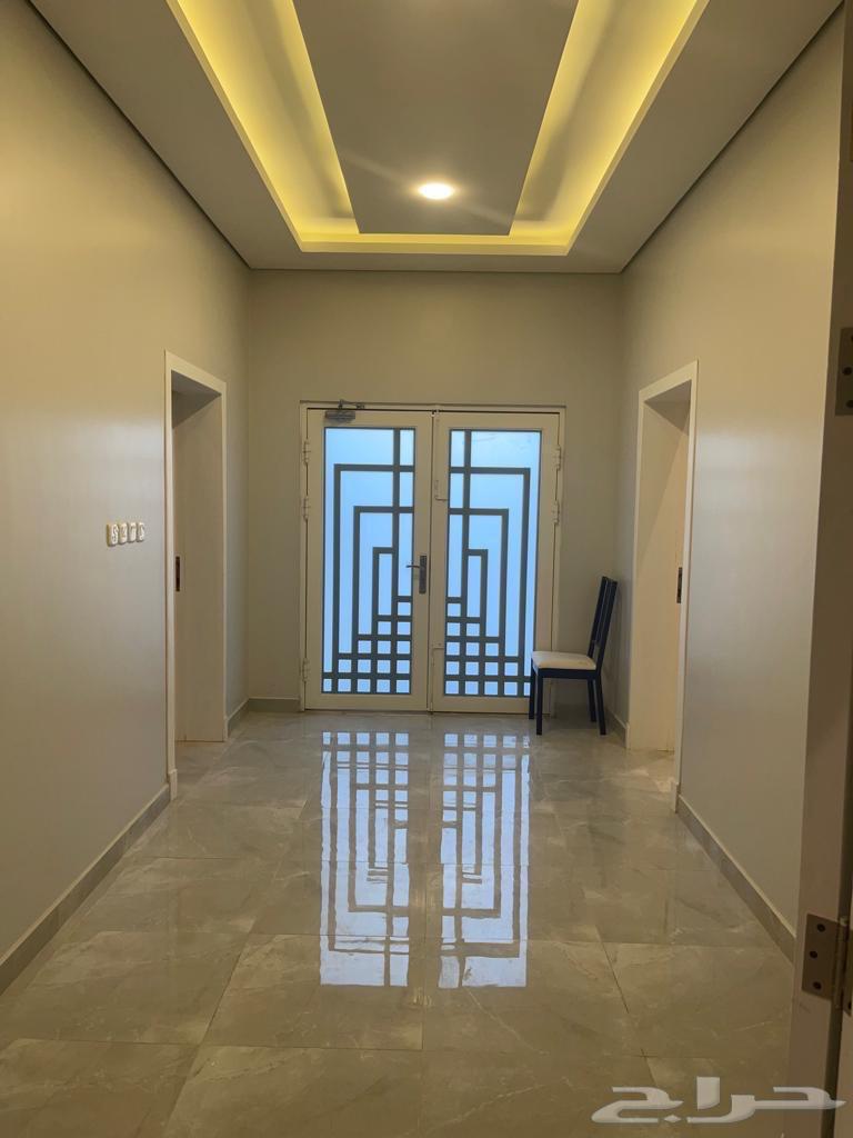 Villa and two apartments63013826298243113