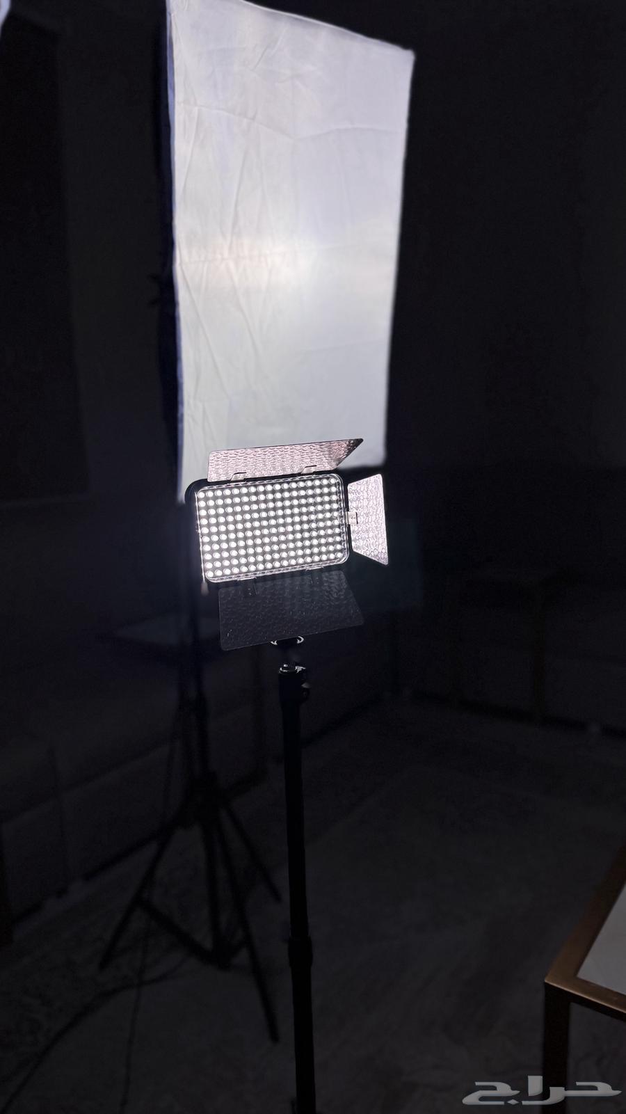 Photography lighting with its accessories, price 500630564251334431117