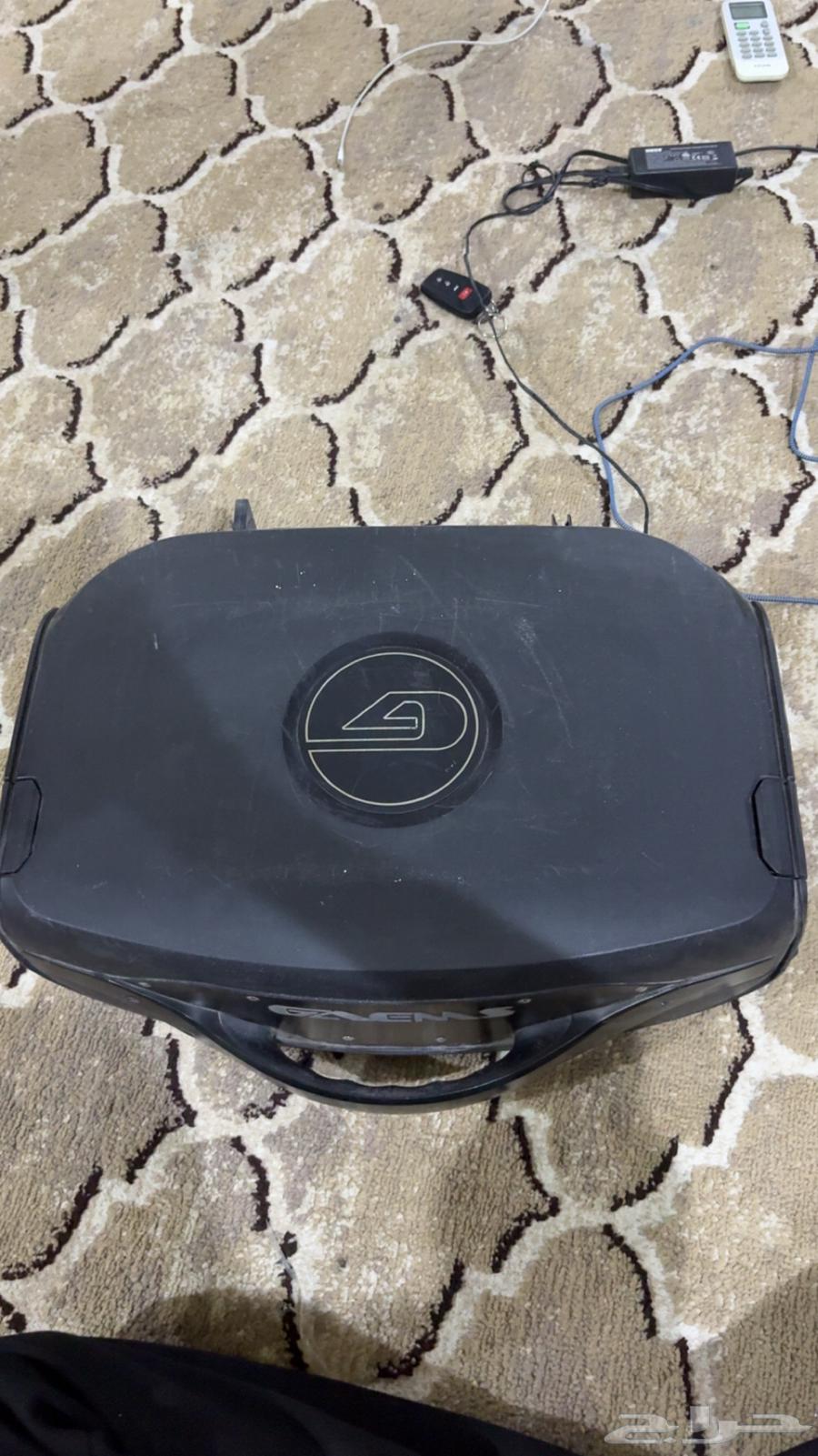 Screen bag with Sony stand and belongings63056795367041111