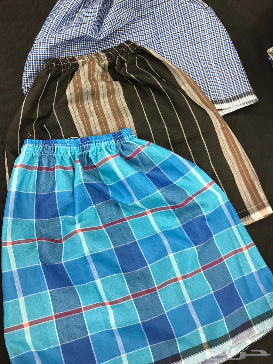 From Kuwait (minimum price 35, 25, 20, 15) various ages of women's clothing63055610177409113