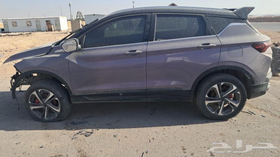 باب يسار جيلي كولراي موديل 2024 تشليح63080875372930112