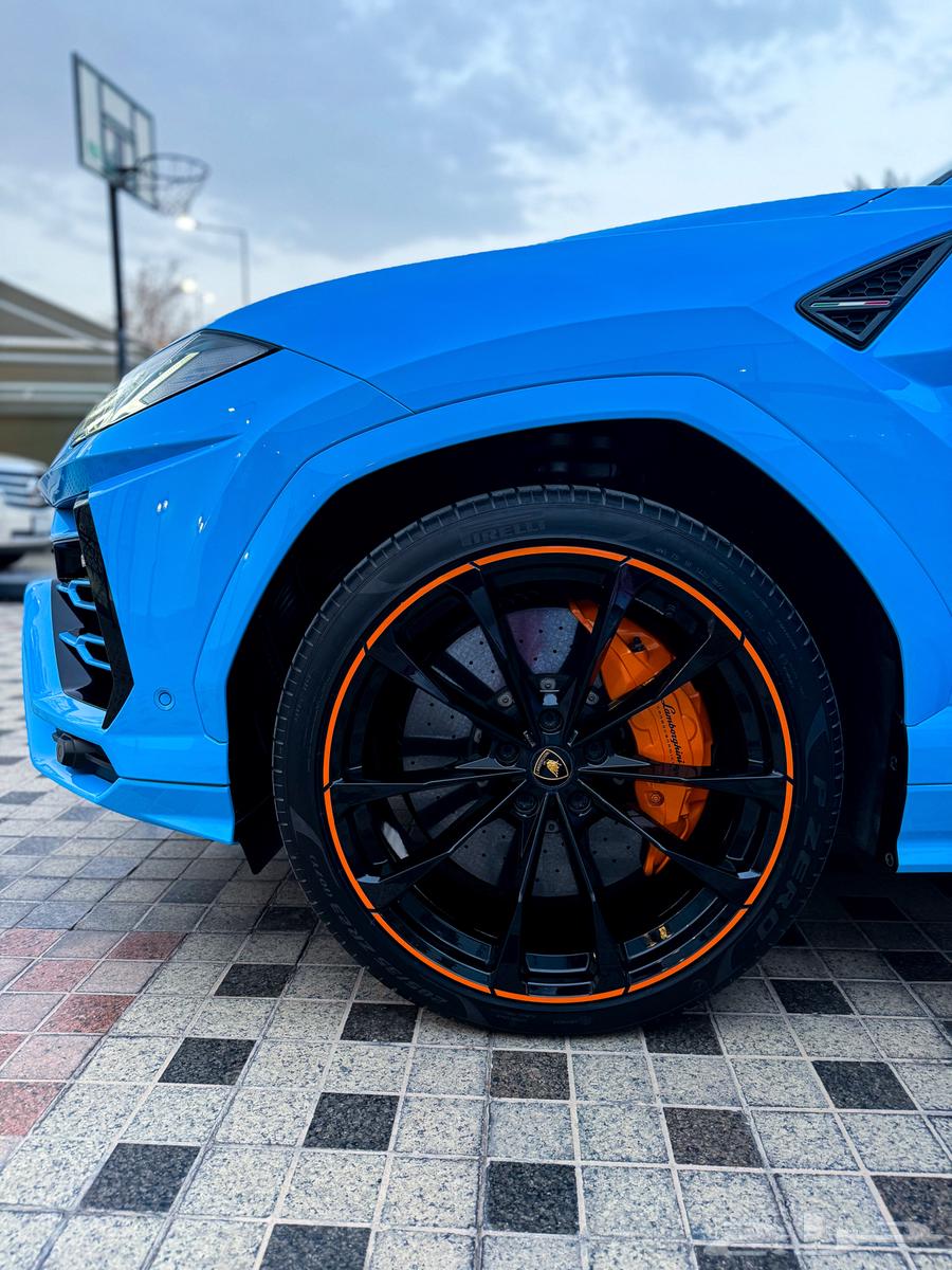 For sale Lamborghini Urus model 202263078804278787114