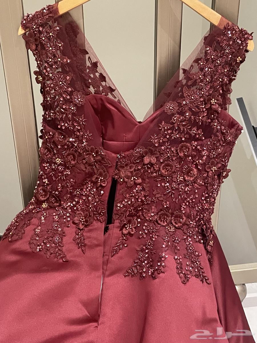 Dresses for sale. The designer Elie Saab Bahrain630544419191051116