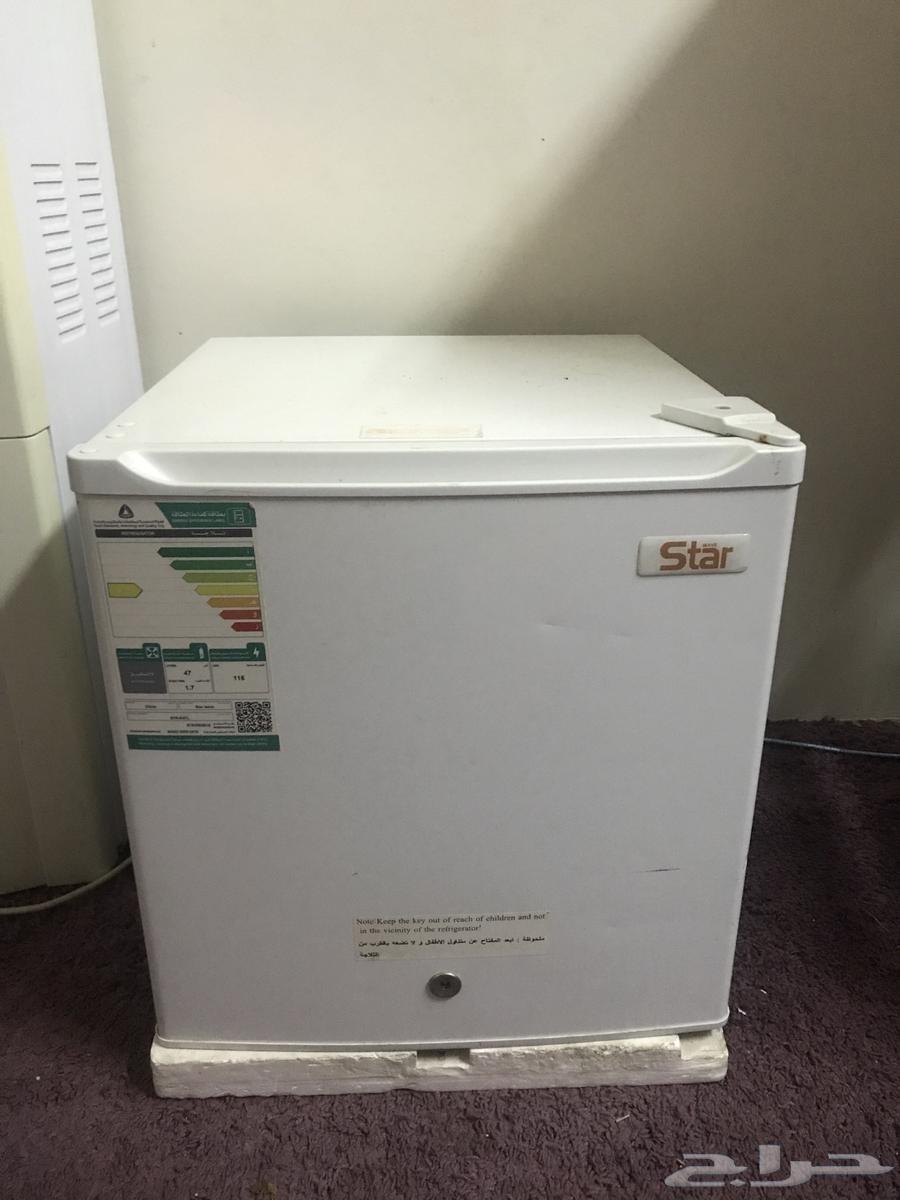 Refrigerator and freezer63054800704643112