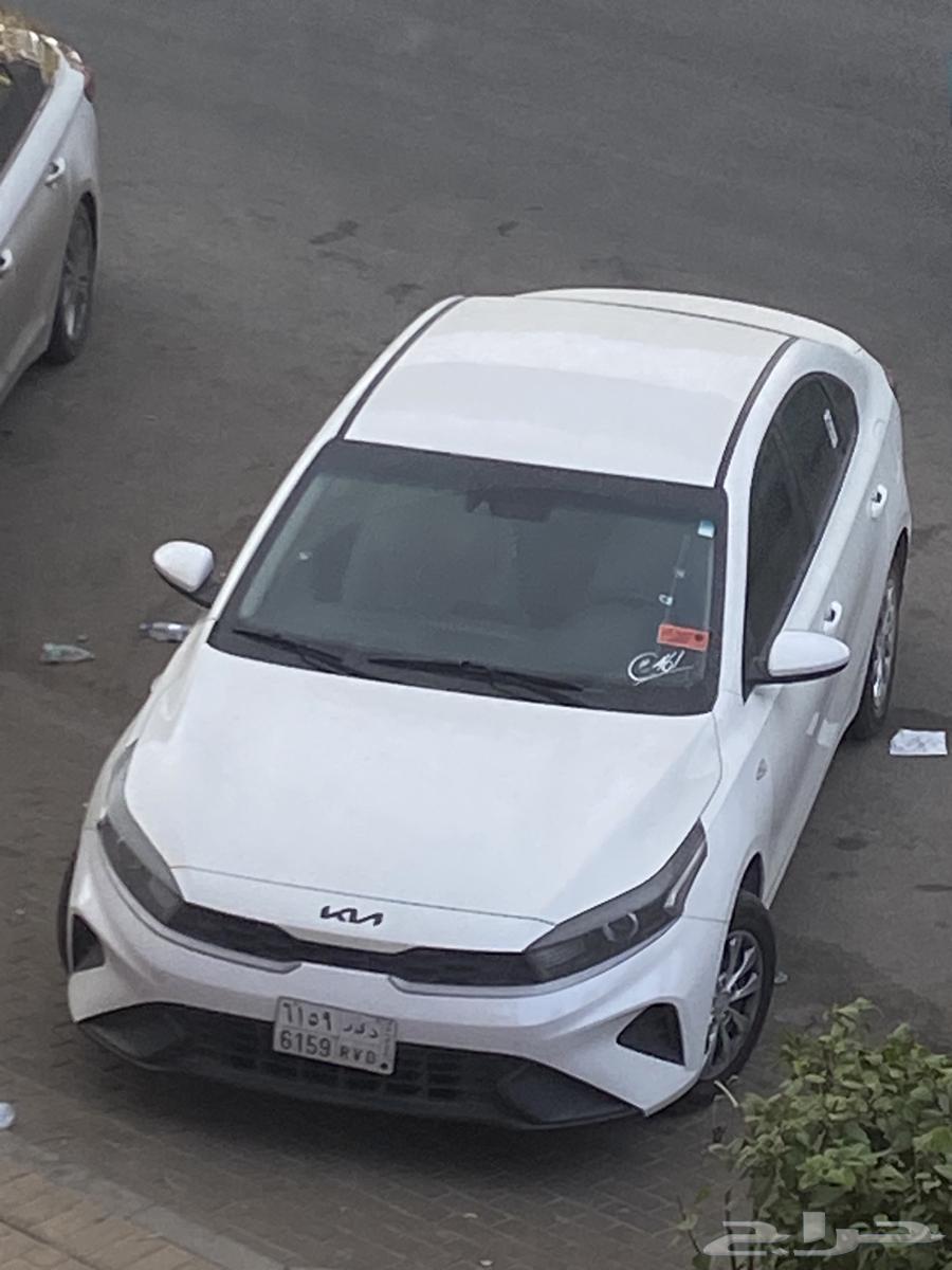 Kia cars and Stander 2022, driven 16650063078413900674113
