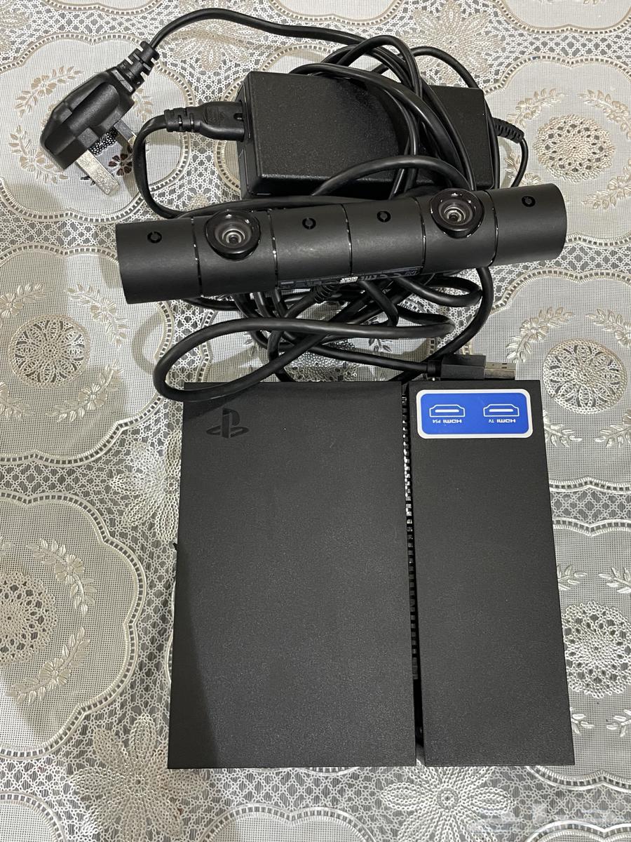 Sony camera 4 for sale63055605252354111