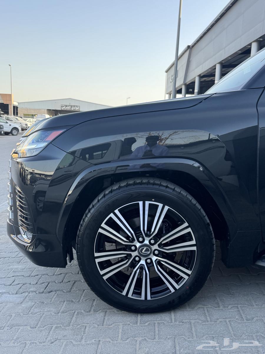 لكزس LX600 2025 BB63080893843459113