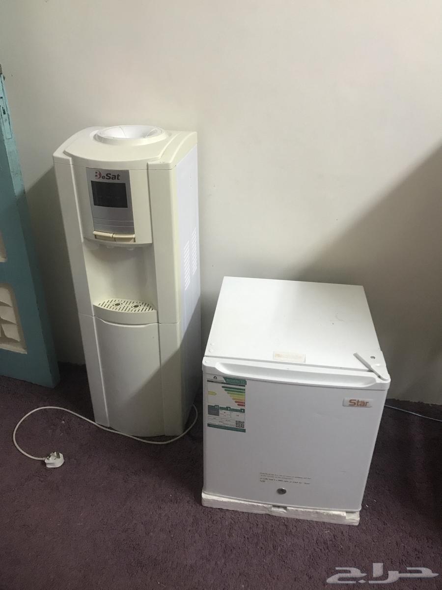 Refrigerator and freezer63054800704643113