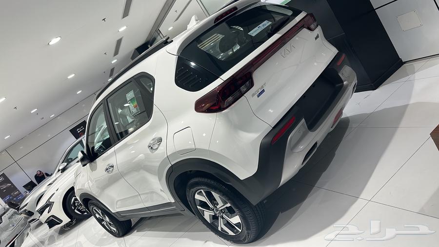 Kia Sonet63082555516675111