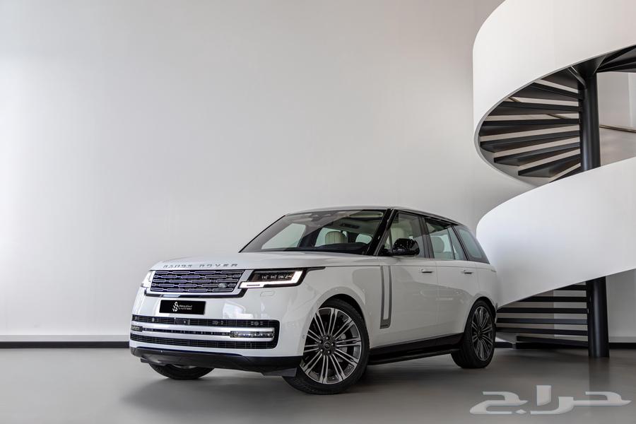 Range Rover Vogue 8 Cylinder Model 202263081287995137111