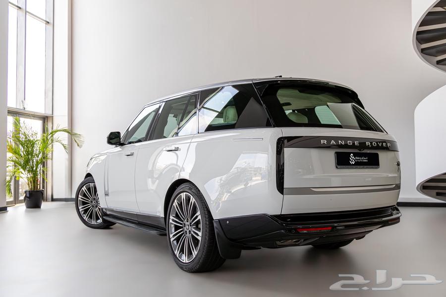 Range Rover Vogue 8 Cylinder Model 202263081287995137112