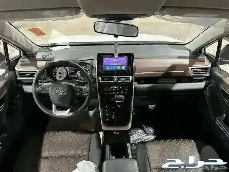 Toyota Innova GL Gasoline Model 202463080460563970112