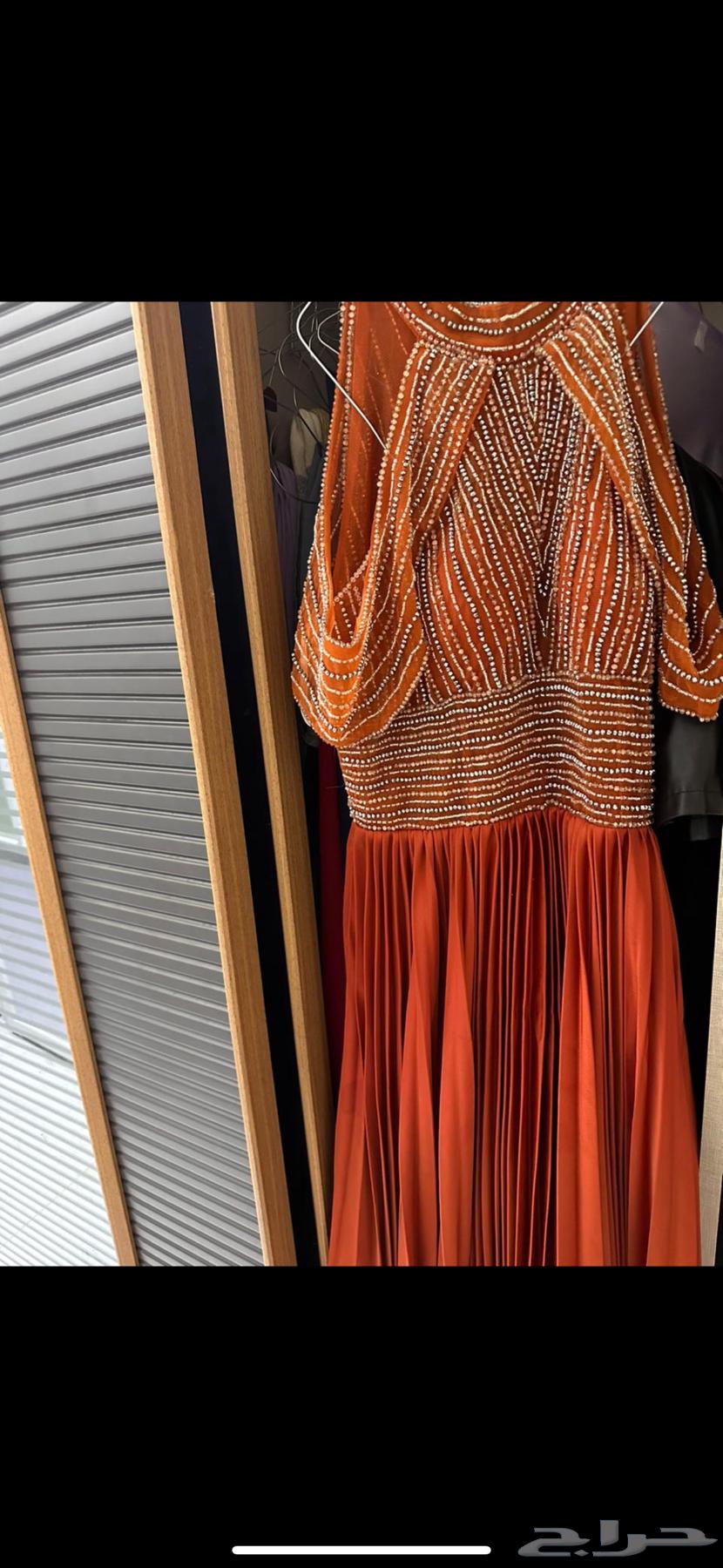 New dress worn only 4 hours, I have the orange one63056414112130112