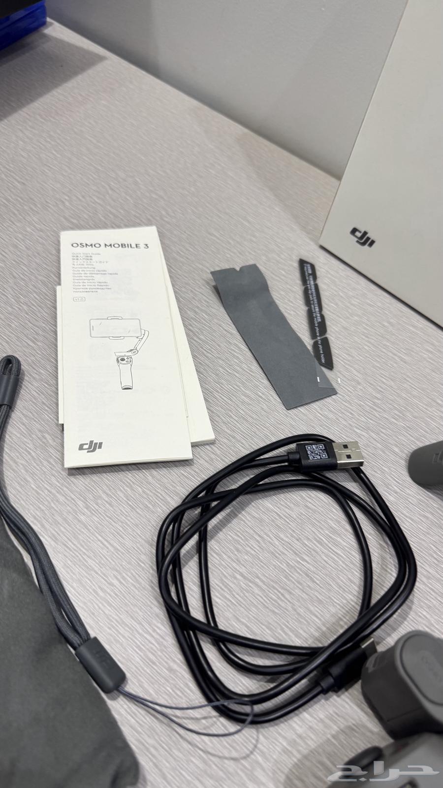 مثبت كاميرا تصوير   dji osmo mobile 3 combo63053284685955114