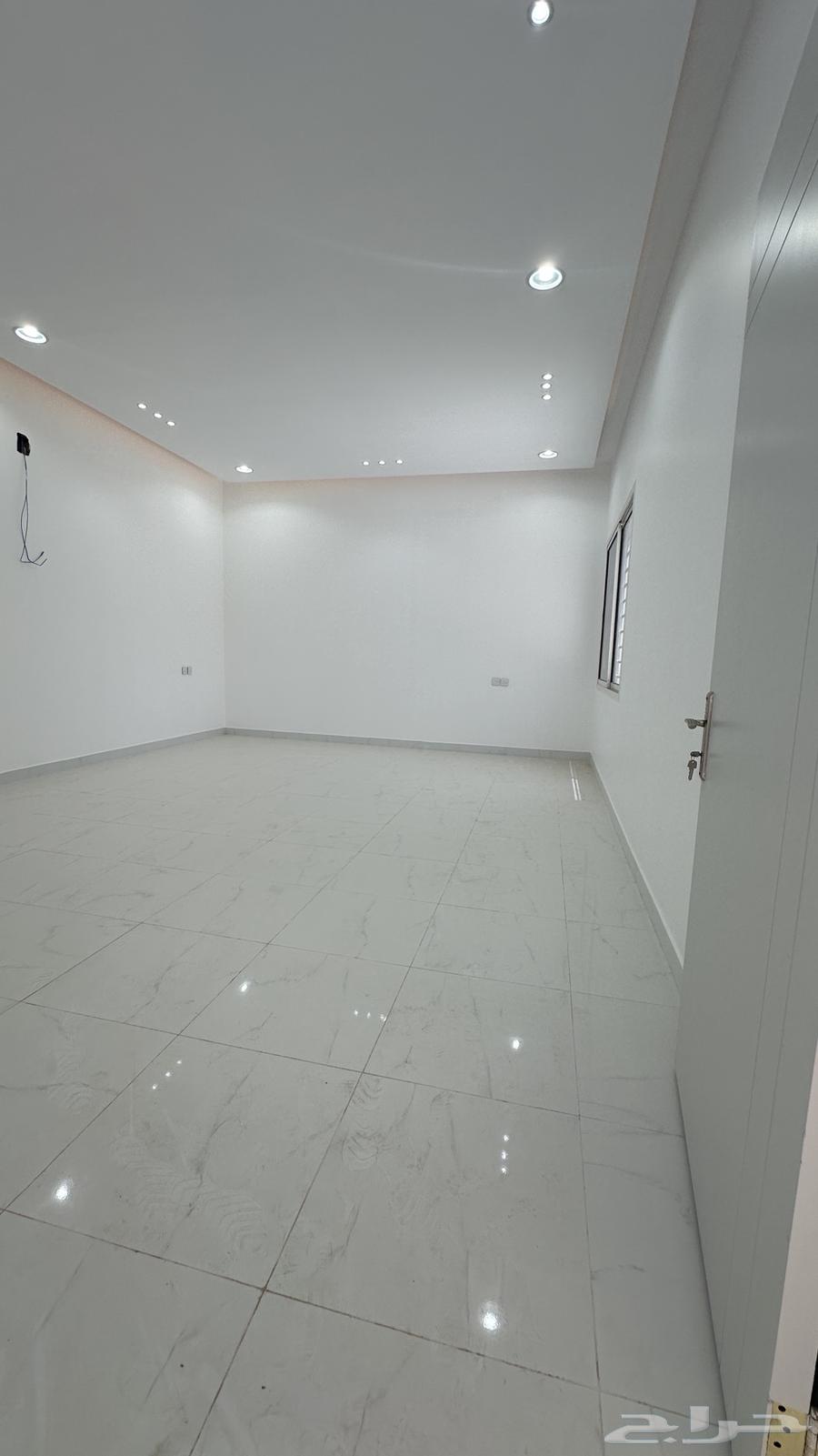 للبيع فيلا دور واحد جديدة بحي التحلية بالبدائع63012948625666114