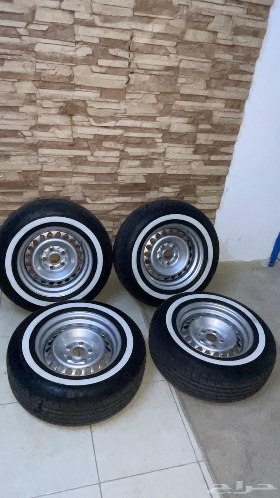 205 75 15 Tire and Wheel Set63078809179395112