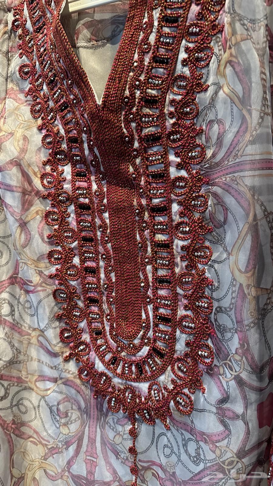 Sale of jalabiya from Dar Lina630516192556821123