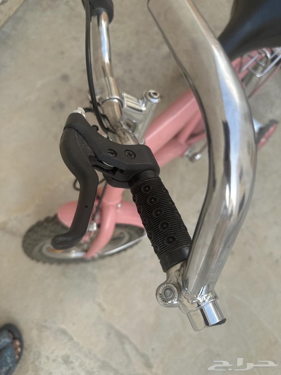 My daughter's bike is very clean. Cobra for sale in Al-Hawiyah.63053279723266114