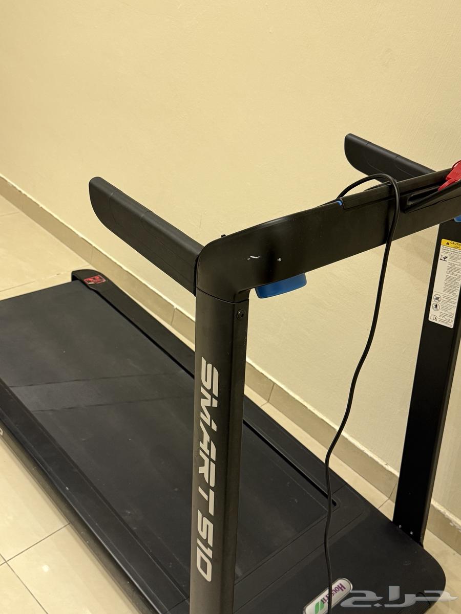 Walking device for sale, large size, 1200 riyals, new, owned for 6 months63052058802179112