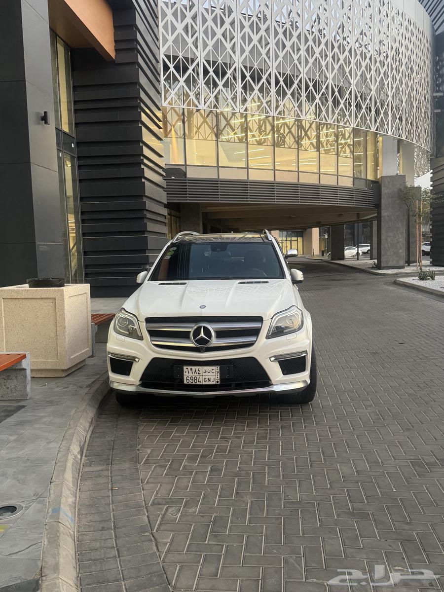 Mercedes GLE 50063077193327875112