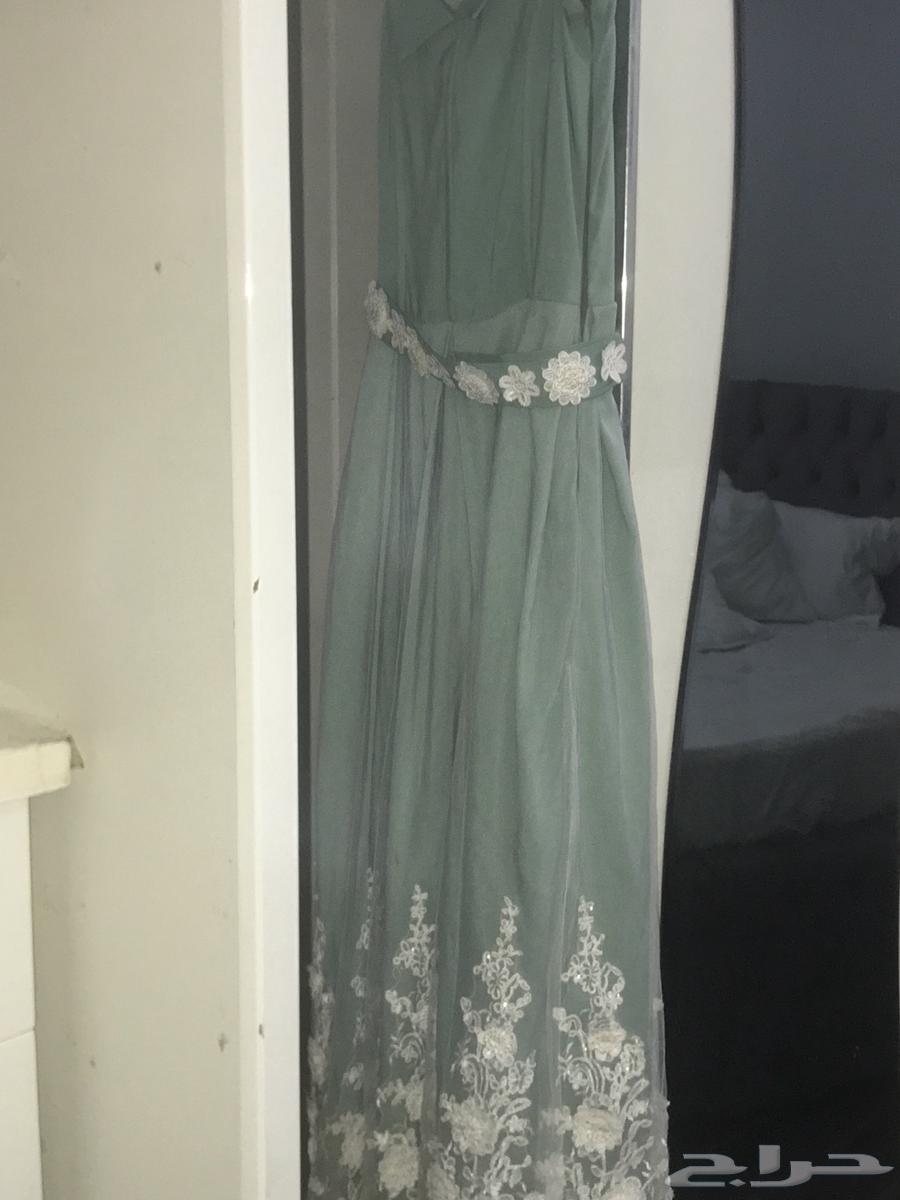 Dresses for sale at a symbolic price63054478842369112
