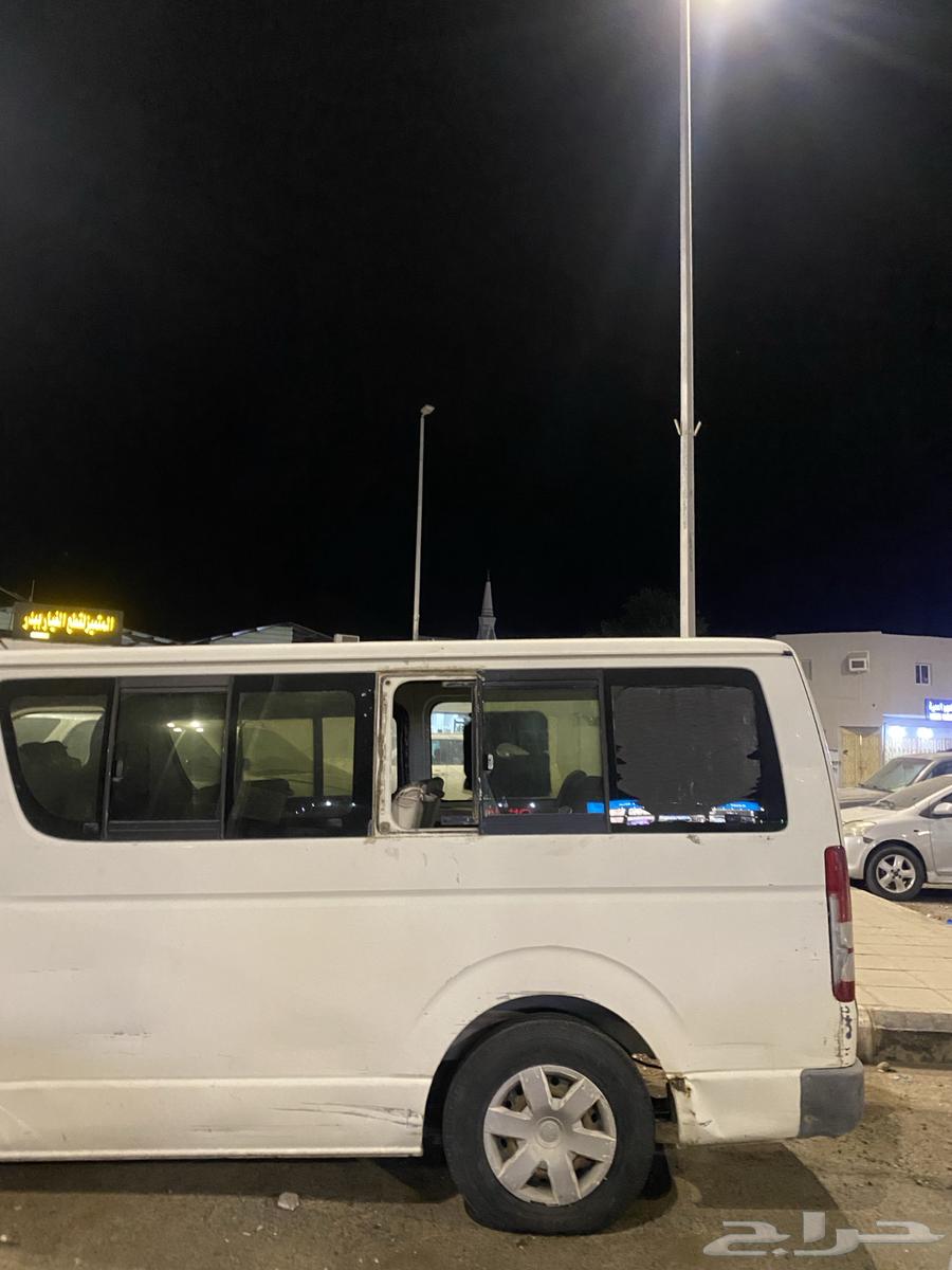 2006 Mitsubishi Bus with OR. 10 Plate63077192842113113
