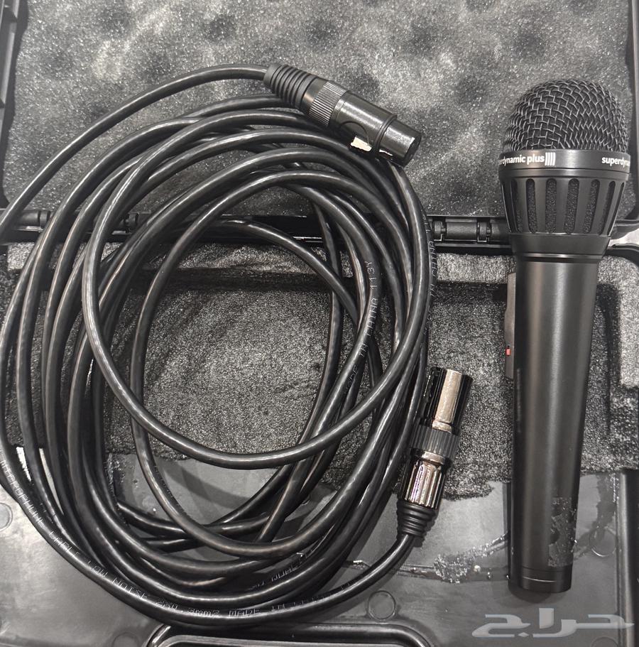 RB Mixer by Basem Ragab 500 watt and dynamic microphone63055272768387112