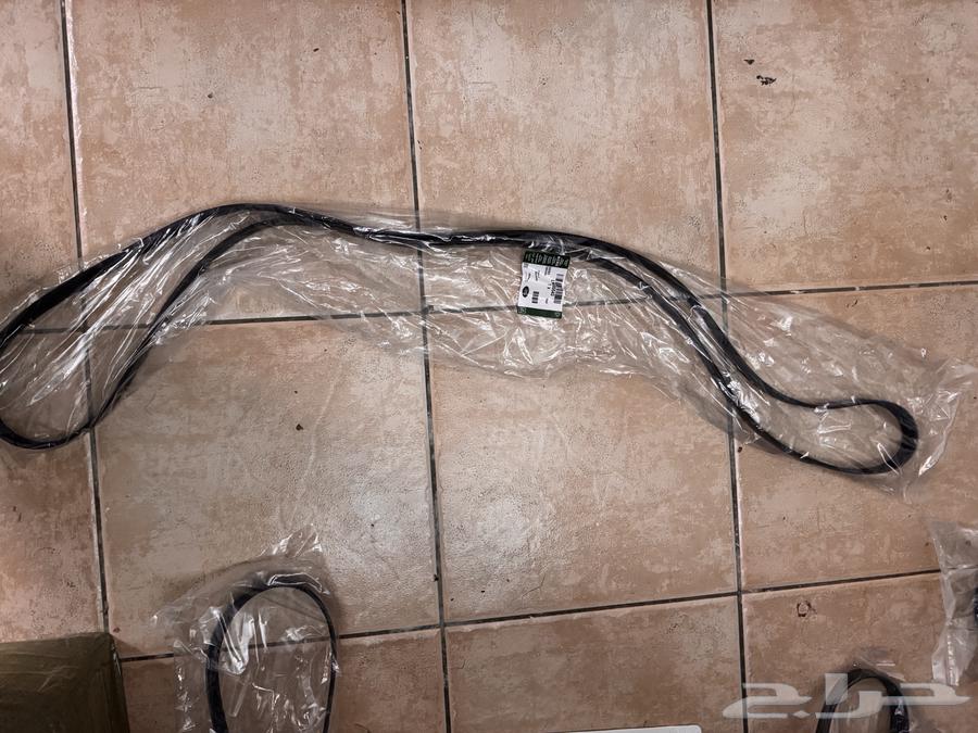 ENGINE BELT RANGE ROVER63077618877826111