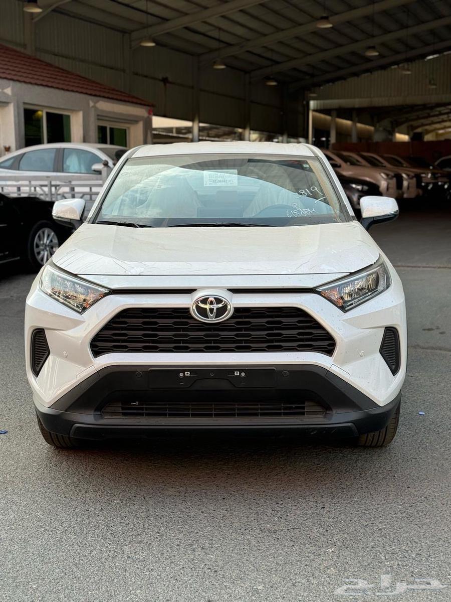 Rav 4 Standard Gasoline 2025 Double (Saudi)63076780875267111