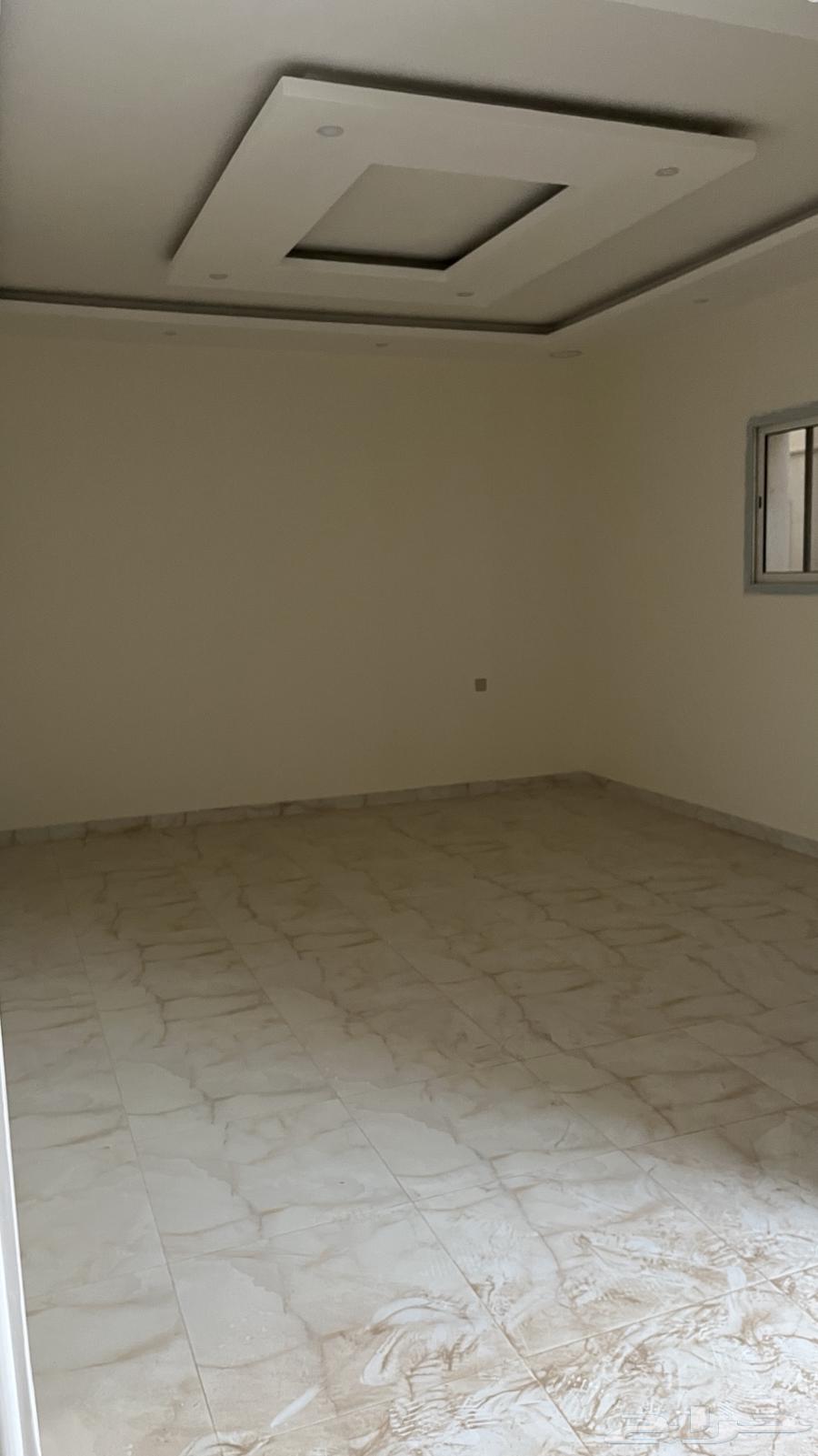 للبيع فيلا في حي الرحاب مساحة 375 جديدة63010621913473114