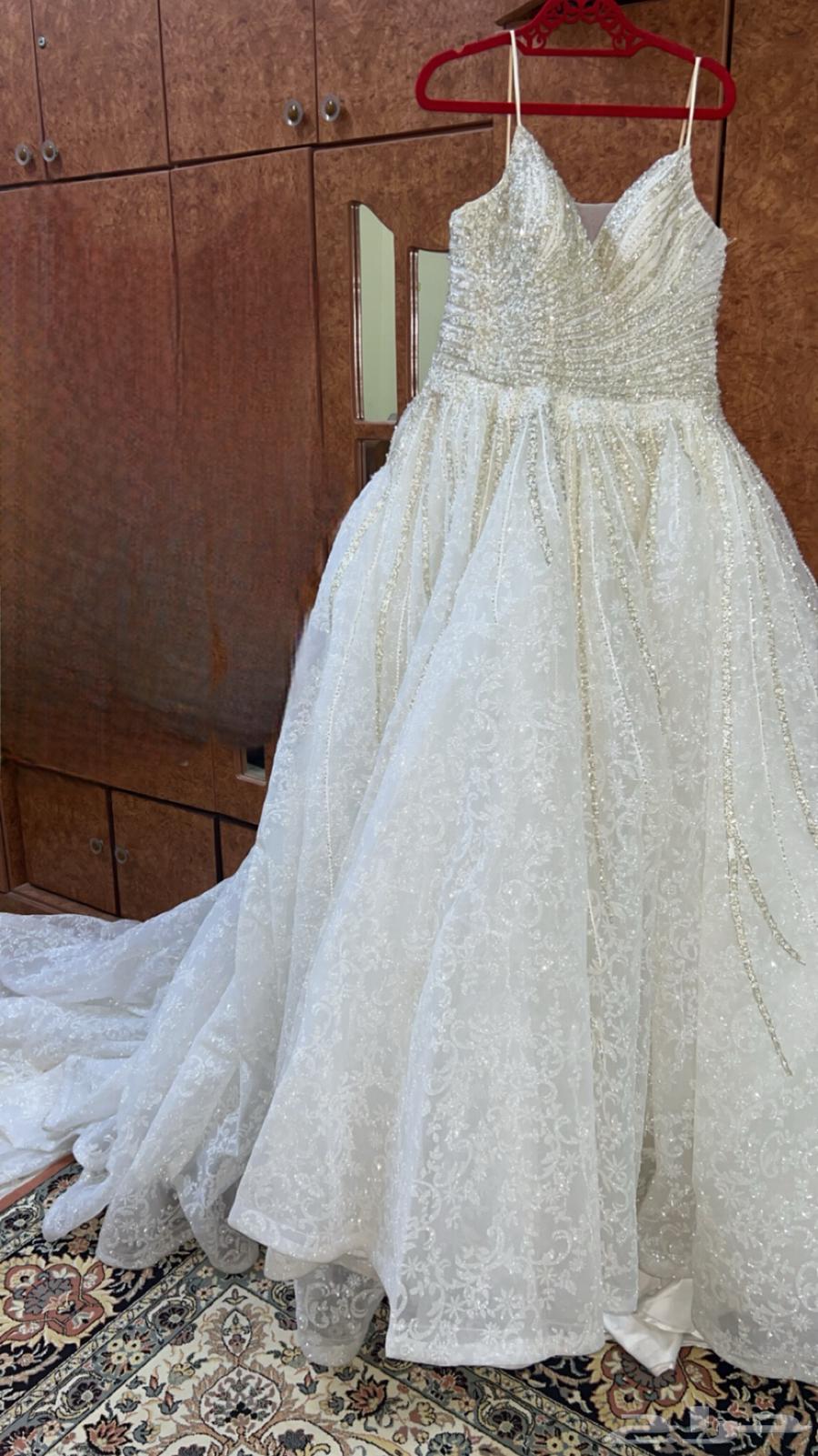 White wedding dress63051226121857112
