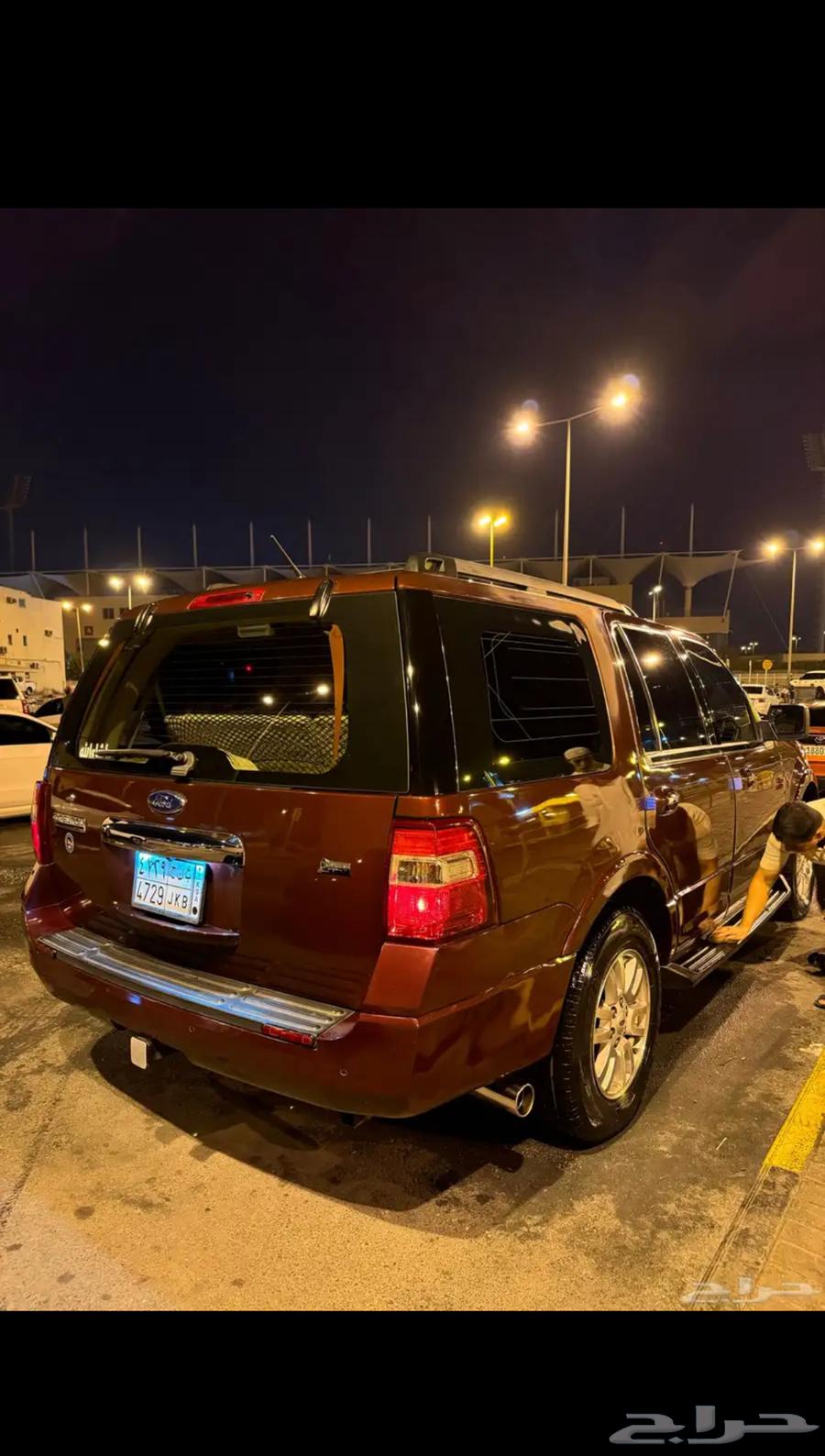 لبيع فورد اكسبدشن مديل 20011 ماشي 300 السياره شرط لك لاحقيه63074045388931113