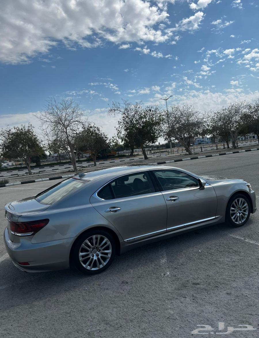 Lexus Ls63073186809473114