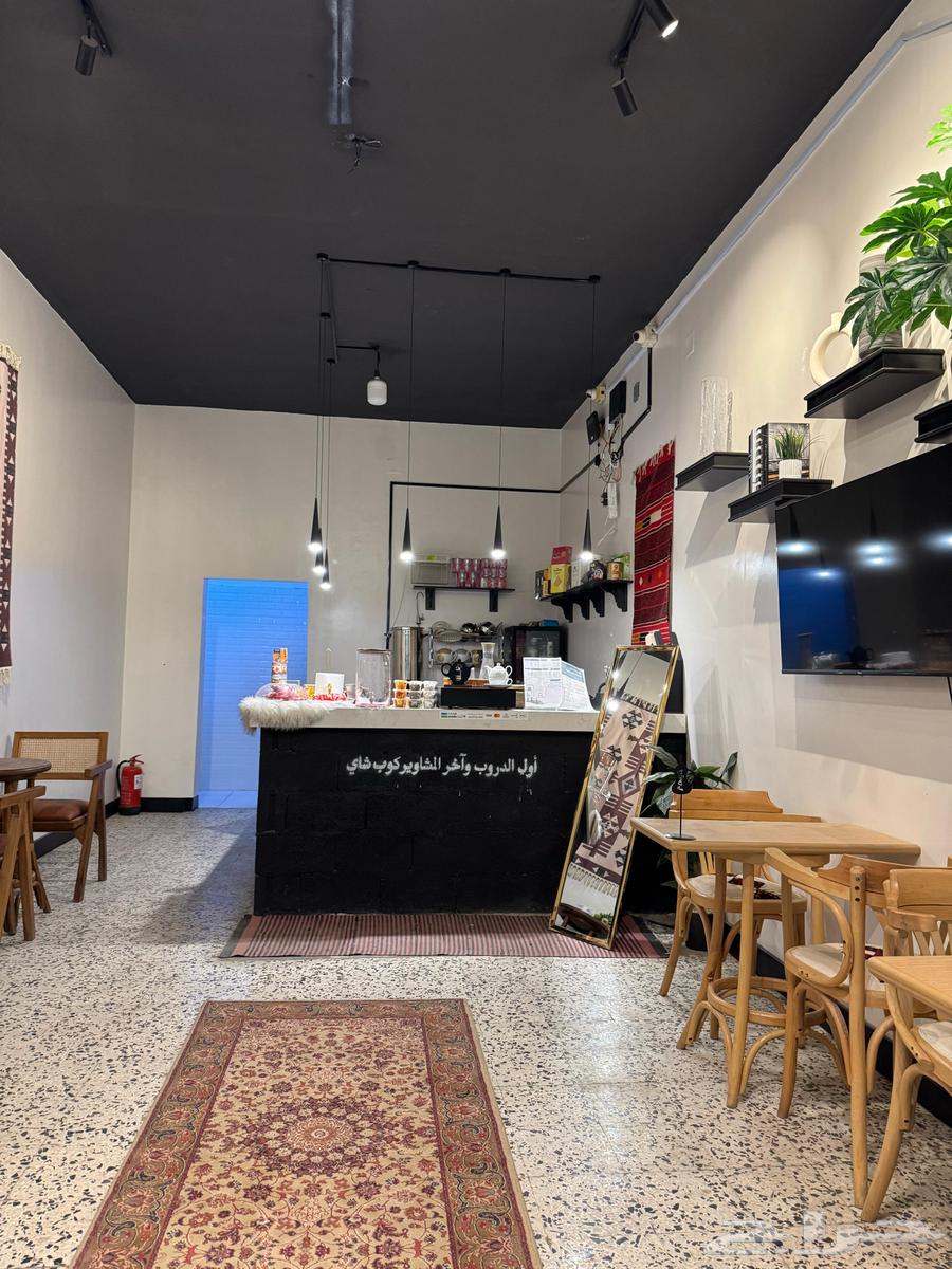 Royal place only. For Swedish kissing, Sider Street.634700638110741129