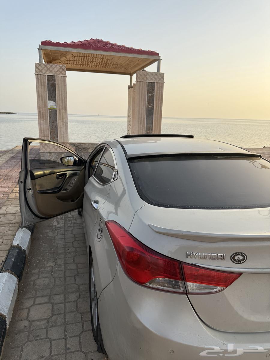 Hyundai Elantra 2014 full option63073182813955117