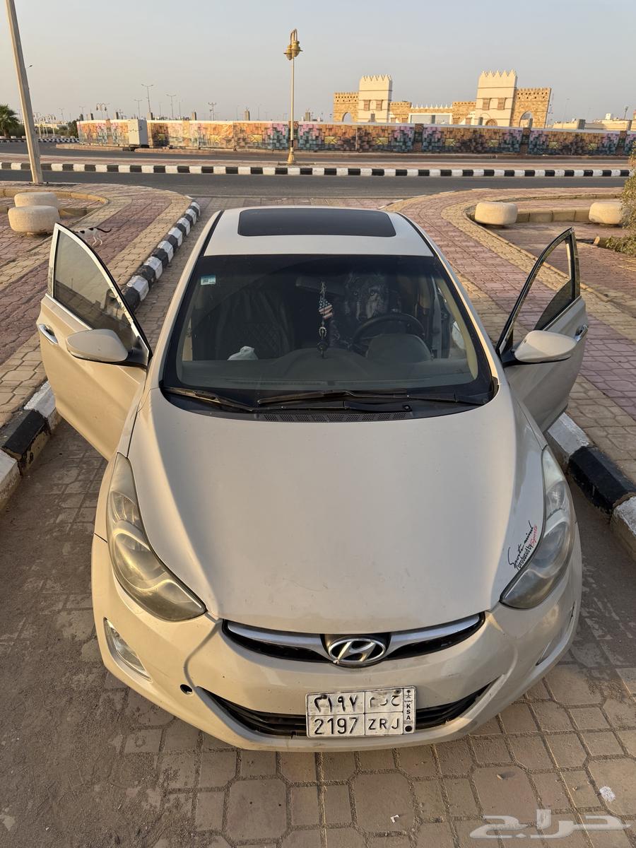 Hyundai Elantra 2014 full option63073182813955114