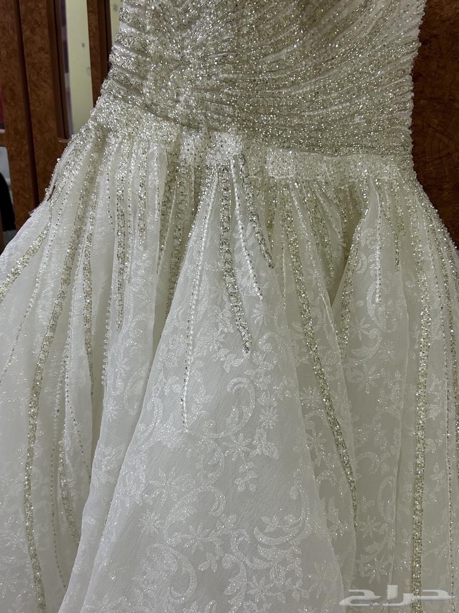White wedding dress63051226121857111