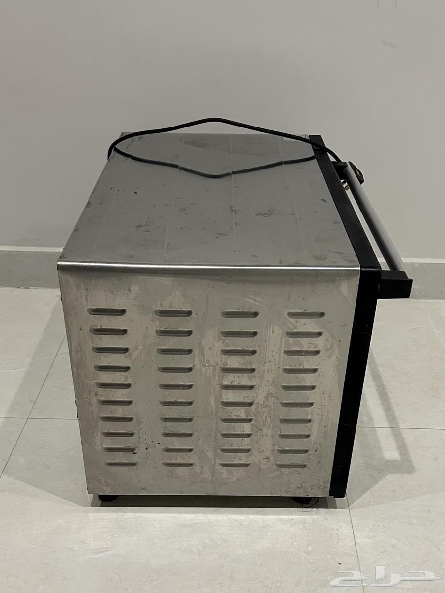 Very clean toaster oven and works excellently63052080073602113