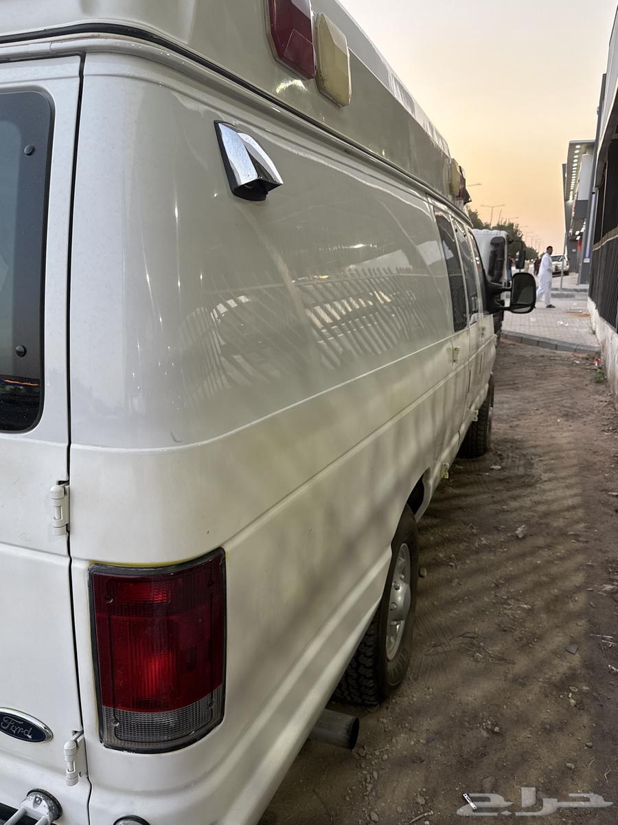 فورد E350 اسعاف 200863074041526018114