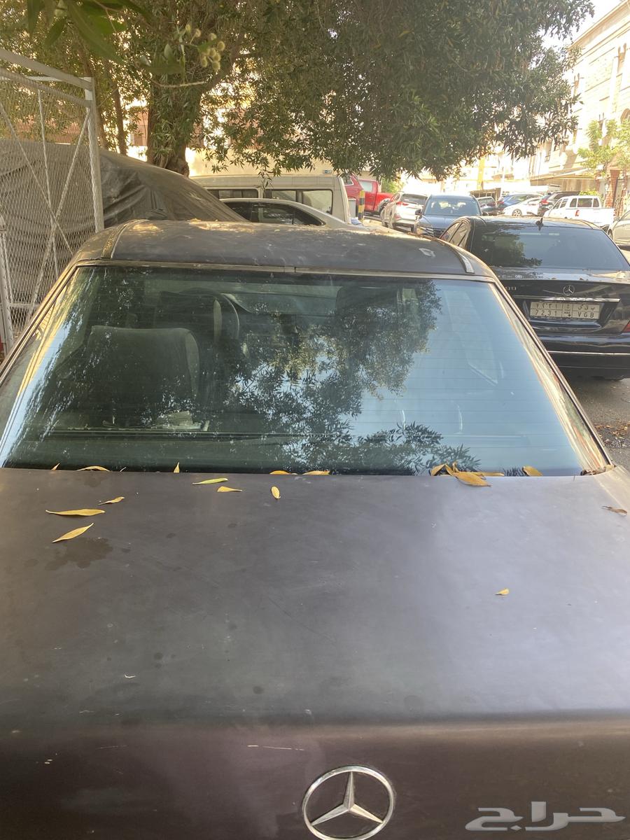 Mercedes 300 model 199363072336011650112