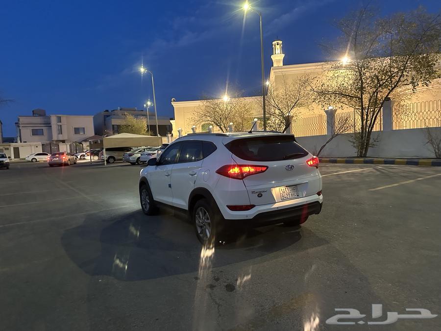 Hyundai mid-size SUV63072736443139112