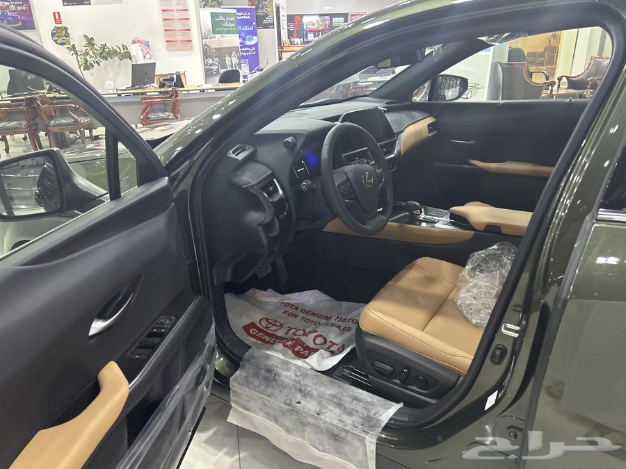 Lexus UX300 AH - Imported by Abdul Latif Jameel 202463073621052033113
