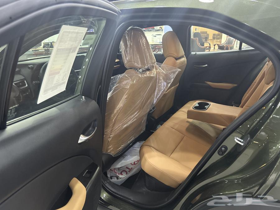 Lexus UX300 AH - Imported by Abdul Latif Jameel 202463073621052033114