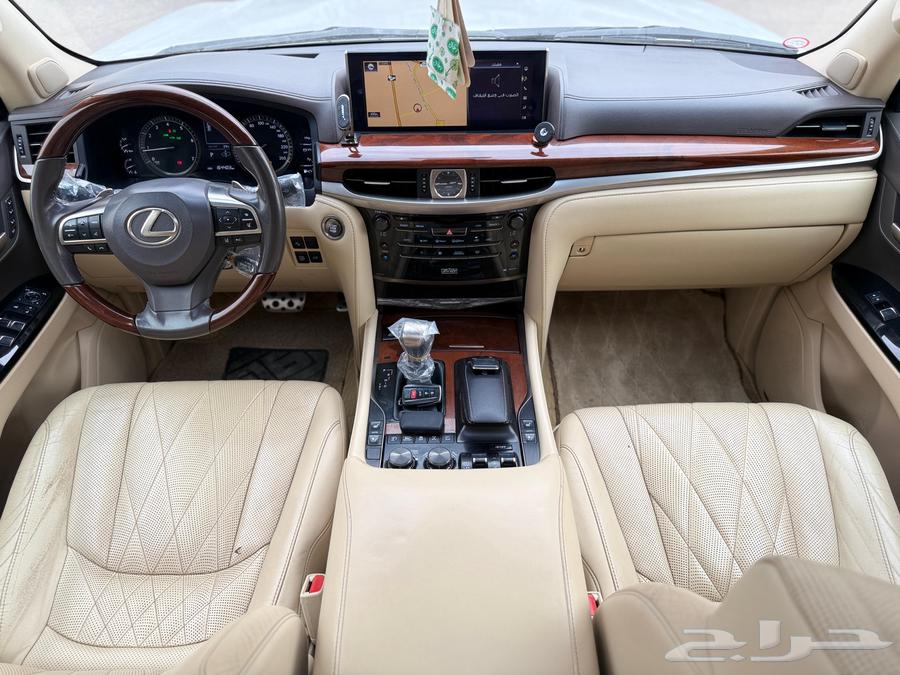 Lexus 2019 Black Edition63074407628034114