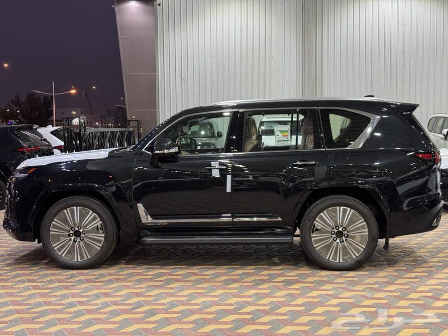 Lexus 2025 Premium LX600 BB Cash and Installments63074041104259113