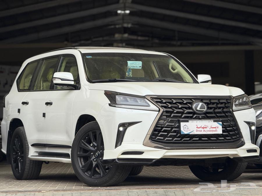 Lexus 2019 Black Edition63074407628034112